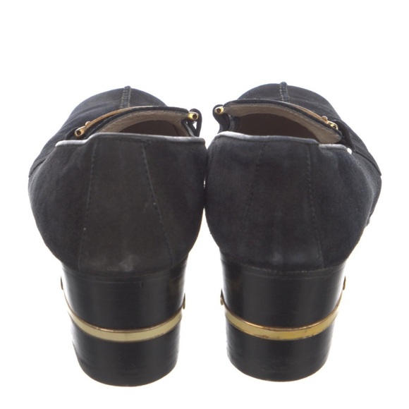 Gucci Vintage Blue Suede Chain-Link Accent Block Heel Square Toe Pumps Size 8.5 - Picture 6 of 12